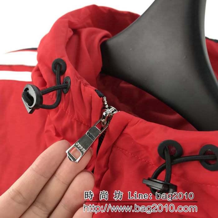 GUCCI古馳 18ss秋冬 官網同步 黑紅撞色 肩部織帶拼接 長款棉服 男女同款 ydi1744